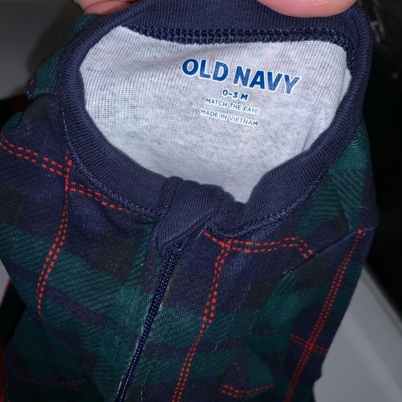 Old navy bundle - Picture 4 of 5